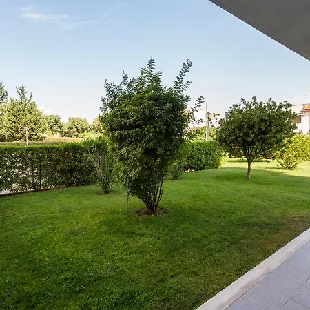 Apartament *