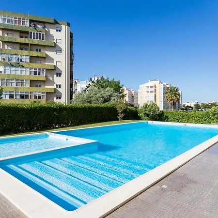 Apartament *