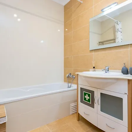 Apartament شقة بورتيماو